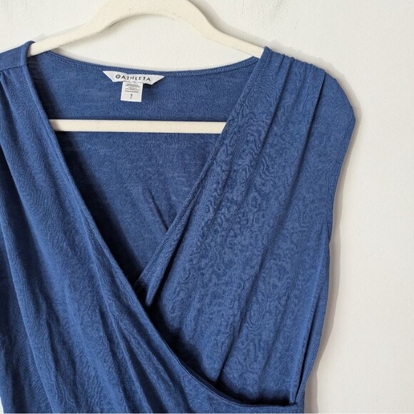 Athleta Breezy Wrap Camo Tank Top Shirt Chrome Blue Women's Size Small - Picture 3 of 5